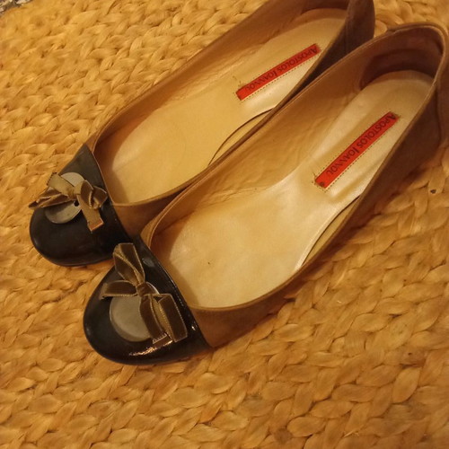 Apostolos Ioannou suede ballerinas like new, size 39, green