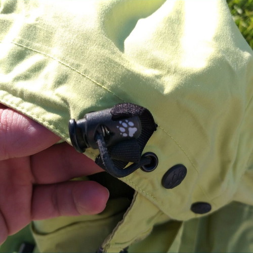Jack Wolfskin windbreaker like new, size XS