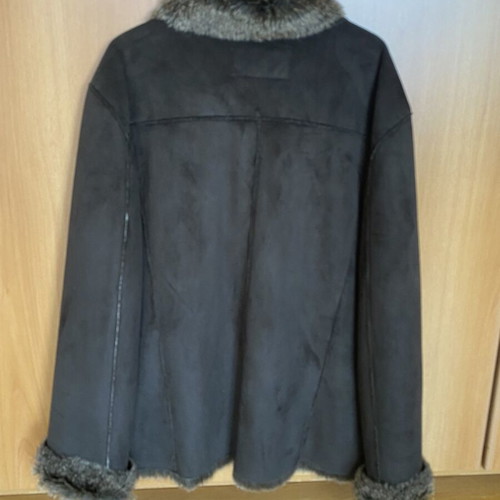 Armani suede coat like new, brown, with fur lining