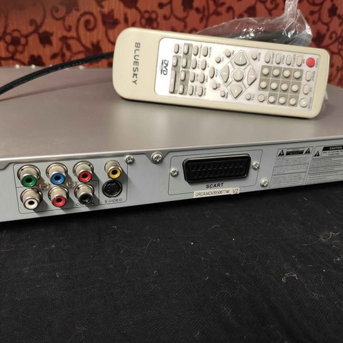 Bluesky DVD player used with 50 movies