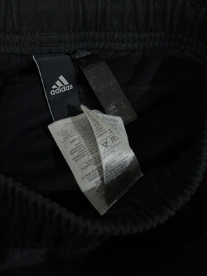 Adidas shorts used, size M, black