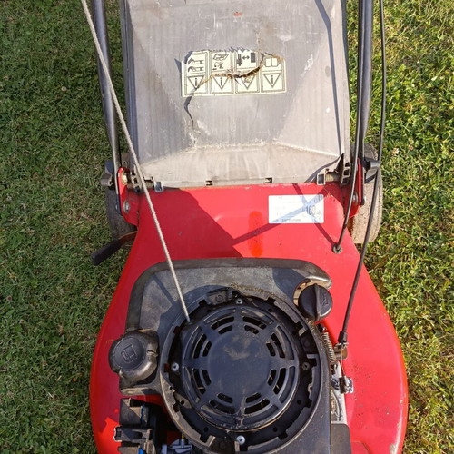 Lawn mower used, good condition
