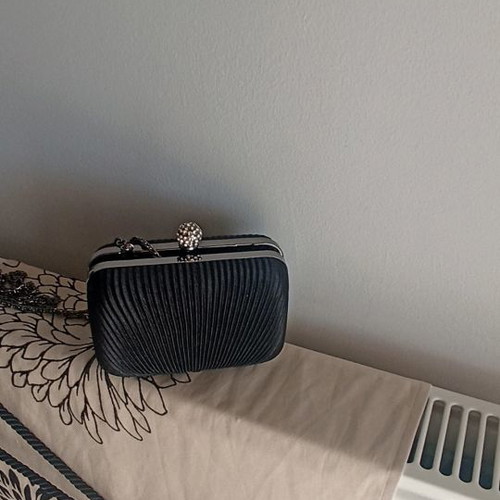 Τσαντάκι βραδινό clutch σαν καινούργιο, μαύρο