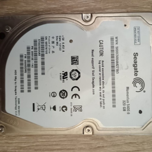 Seagate 320GB hard drive like new, 100% health checked