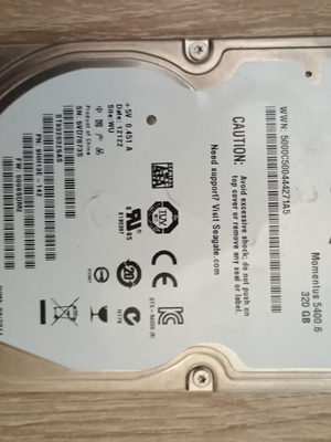 Seagate 320GB hard drive like new, 100% health checked