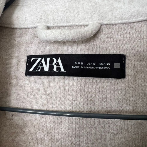 Zara jacket light grey small used, wool texture, oversize fit