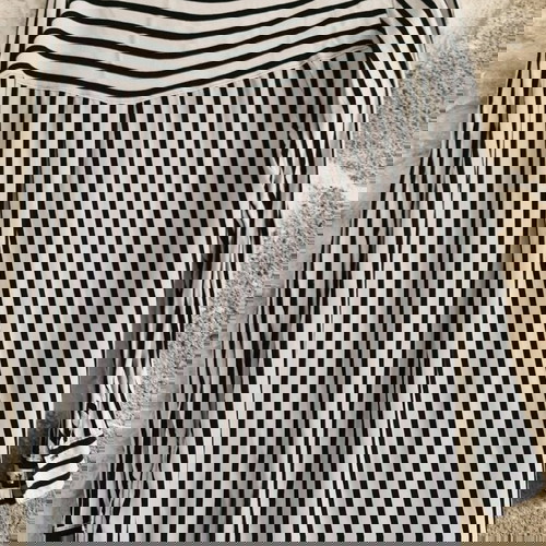 Ριγέ Πουκάμισο Bershka Μεταχειρισμένο, Μέγεθος M, Μαύρο και Άσπρο