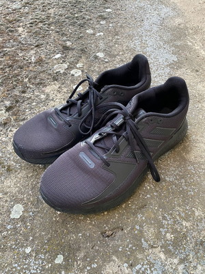 Adidas Runfalcon 2.0 sneakers size 46 black like new