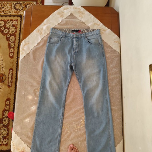 Billabong jeans used, size L, blue, missing first button
