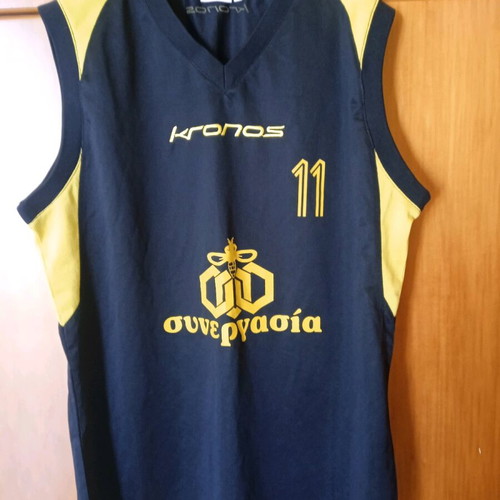 Super vintage jersey Kronos number 11 size Medium
