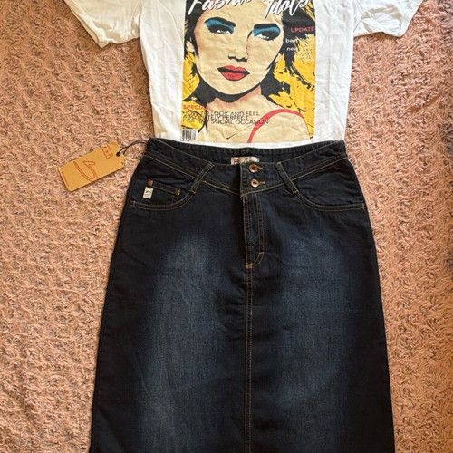 Cotton set with denim skirt and printed cotton t-shirt new, size M
