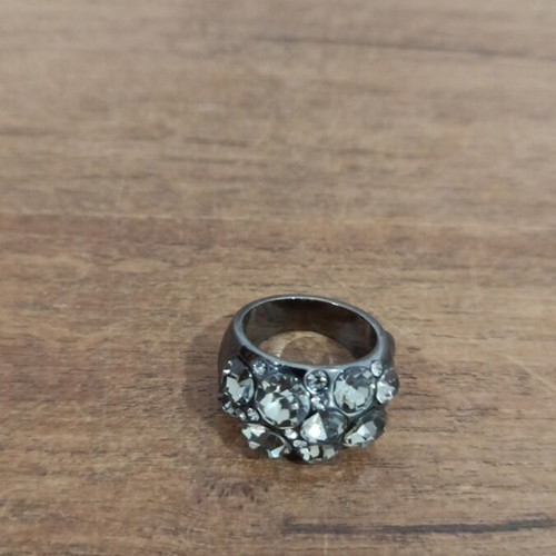 Ring no 9 used in very good condition