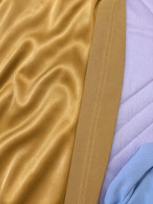 Melarossa Gold Satin Blouse L with V Neck, like new