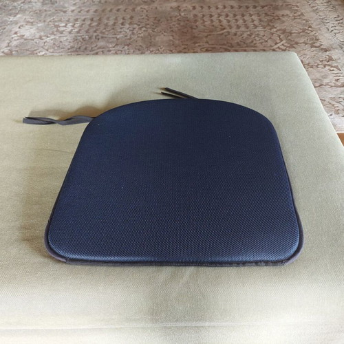 Lumbar pillow like new