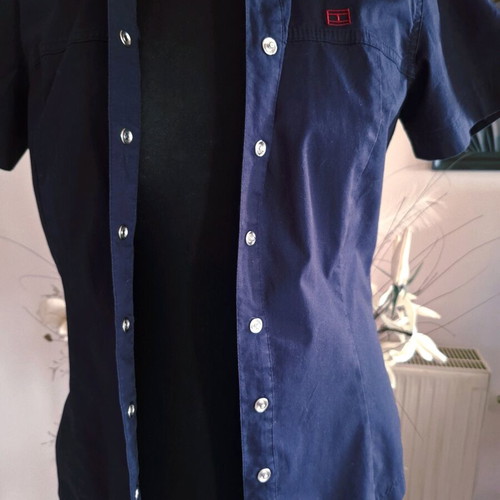 Tommy Hilfiger short sleeve shirt blue like new, size M