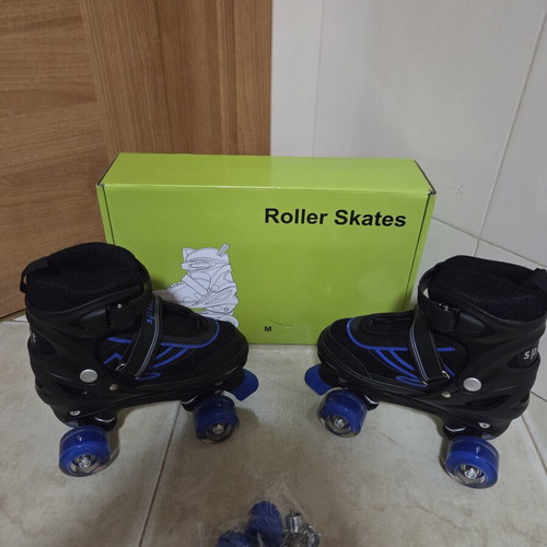 Children's roller skates size M 8.5-9.5INC new