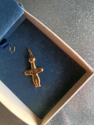 Cross-shaped Pomos Figurine new, 18K, 3.3 gr