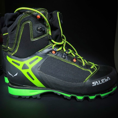 Salewa Vultur Vertical GTX 46.5 like new rigid winter boots