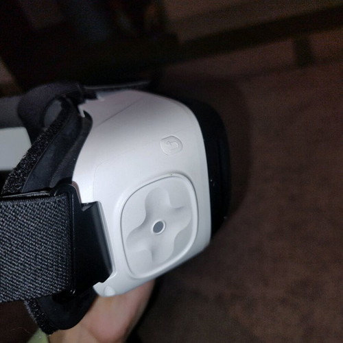Virtual reality glasses like new