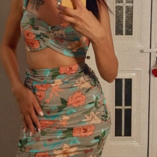 Summer floral set like new, multicolored