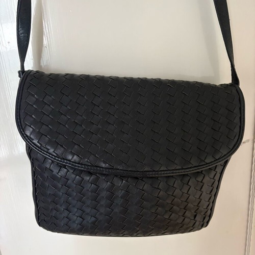 Mouriadis leather shoulder bag like new, blue