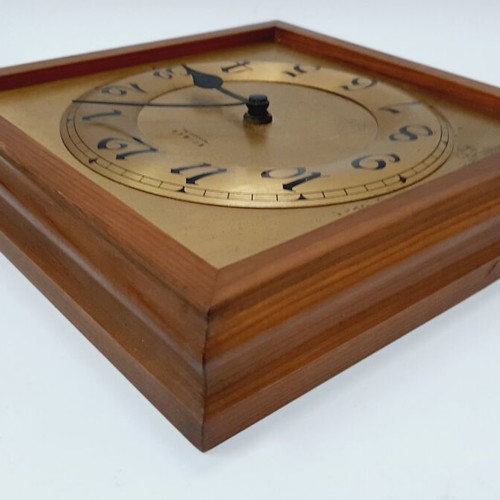 Weimar vintage wall clock quartz used, DDR design