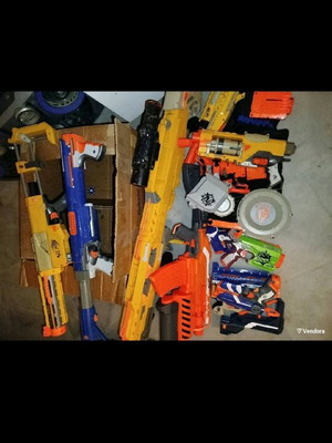 Nerf σαν καινούργια, σετ με πολλά όπλα