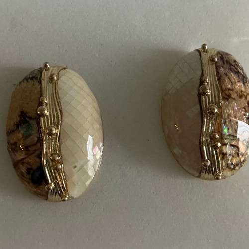 Vintage oval clip-on earrings 80's, like new, gold tone