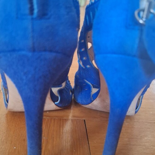 Zara sandals like new, blue suede with laser-cut design