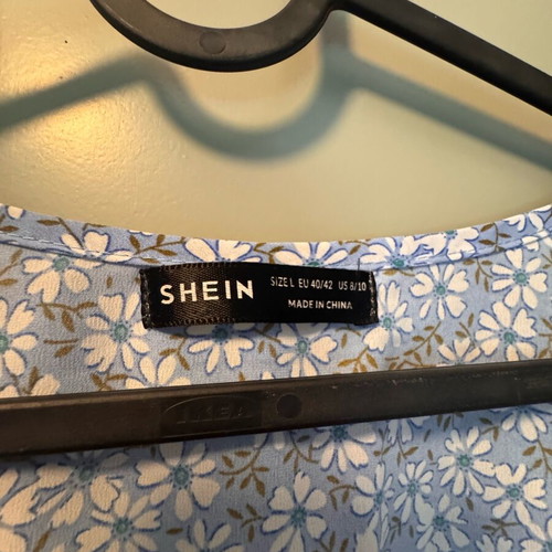 Shein floral blouse sky blue with white flowers size L like new