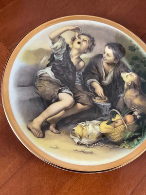 Fenton English porcelain plate with Murillo painting, diameter 27 cm