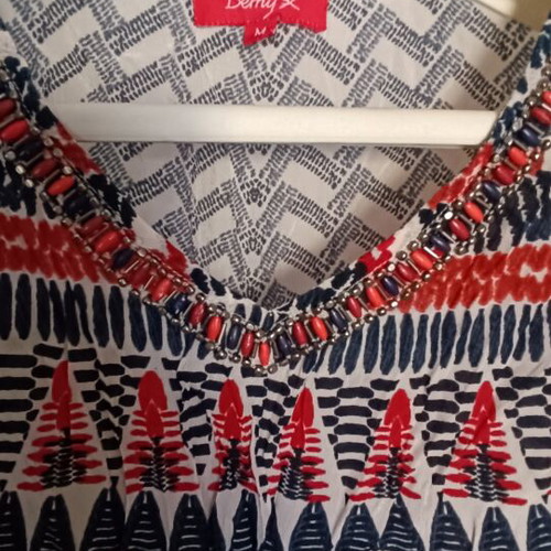 Kaftan beach shirt medium size with batwing sleeves and rhinestones like new