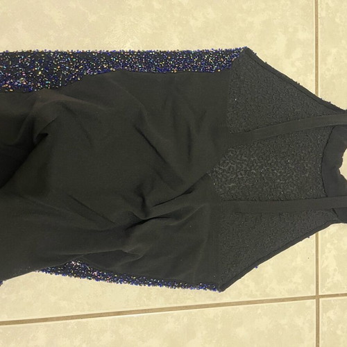 Sleeveless top with beads and sequins, size M, like new