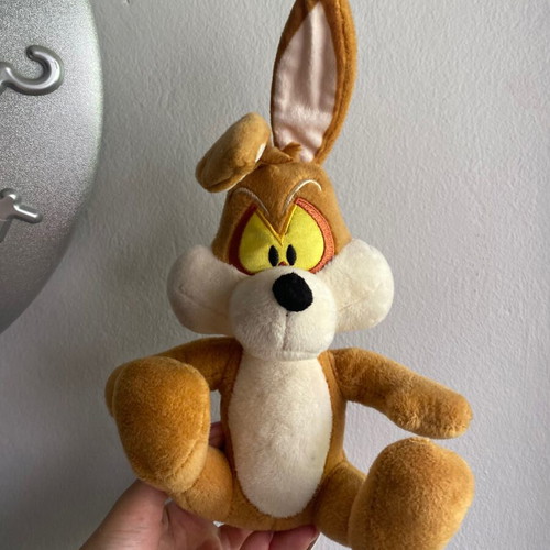 Baby Wile E Coyote plush toy Looney Tunes used