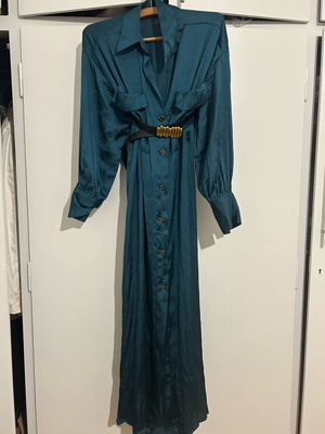 Φόρεμα Zara τύπου σατέν πετρολ σαν καινούργιο χωρίς ζώνη