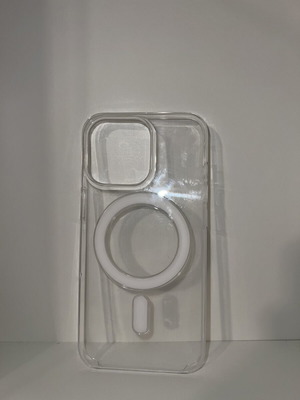 IPhone 13 Pro clear case with magnet