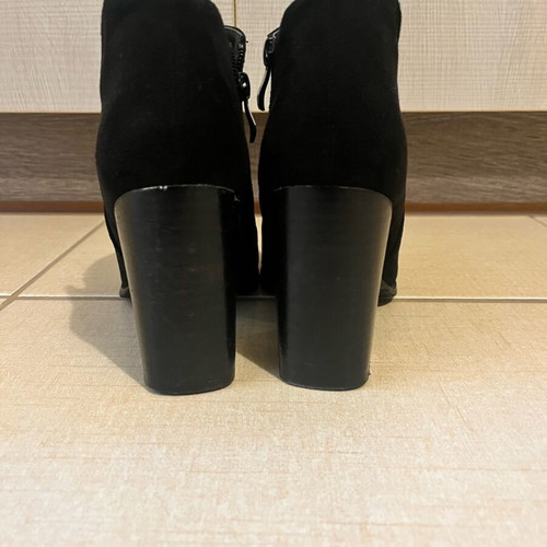 Migato ankle boots used black with 9cm heel, size 38