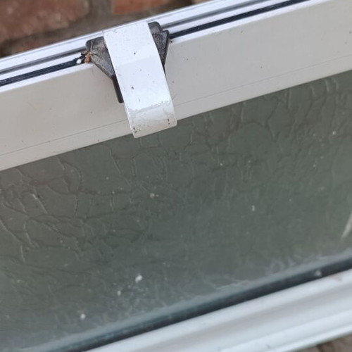 Aluminum tilt window with frosted double glazing, 90x58 cm