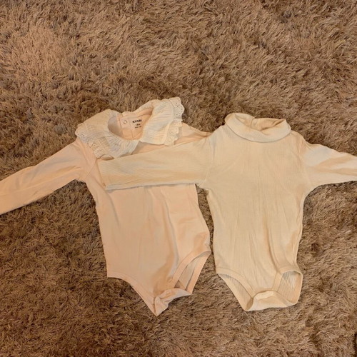 Kiabi bodysuits used, 18 months, thin with collar and thick cotton turtleneck