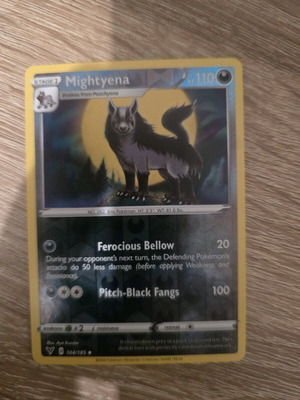 Mightyena Pokemon card new