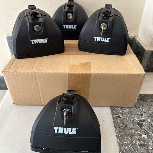 Thule Rapid System 753 like new with Kit 4017 for Mitsubishi Asx