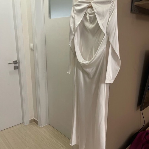 Nash dress white size S like new with open back and gold button
