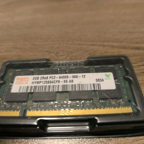 Ram DDR2 pack of 10, like new, mixed new and used
