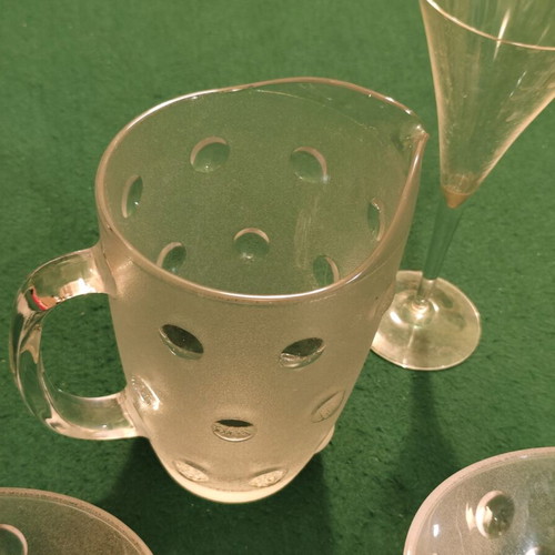 Vintage glassware set of 7 pieces with carafe, dessert bowls, wine carafe & glasses