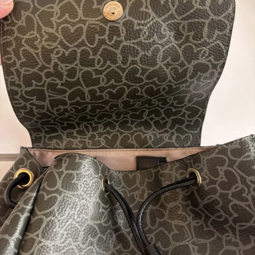 Kem backpack like new, green, spacious design