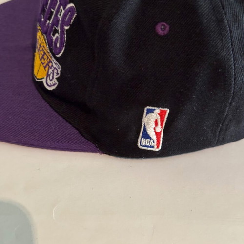 Lakers Los Angeles jockey hat like new, authentic