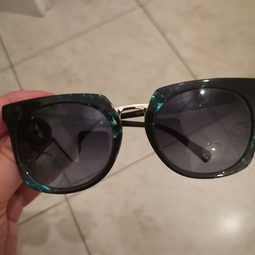 GIGI BARCELONA sunglasses black with green tint
