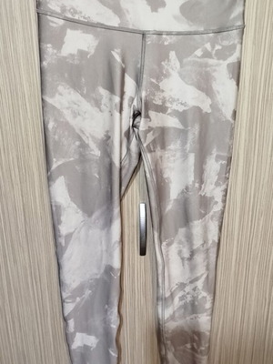 Reebok dry fit κολάν medium ψηλομέσο, σαν καινούργιο