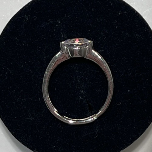 Silver solitaire ring with 1ct CZ, adjustable