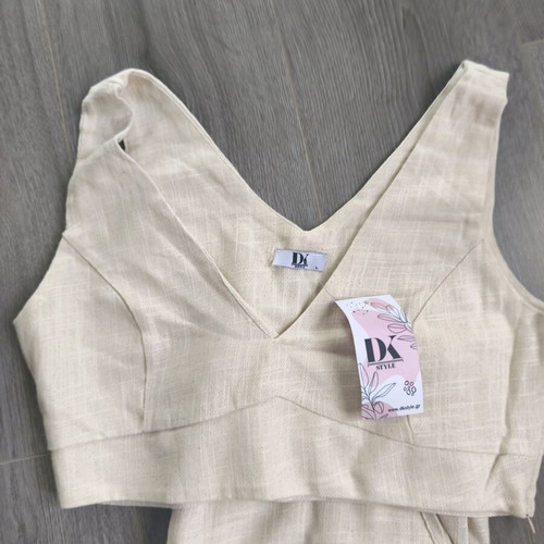 DK beige set with crop top and pants new